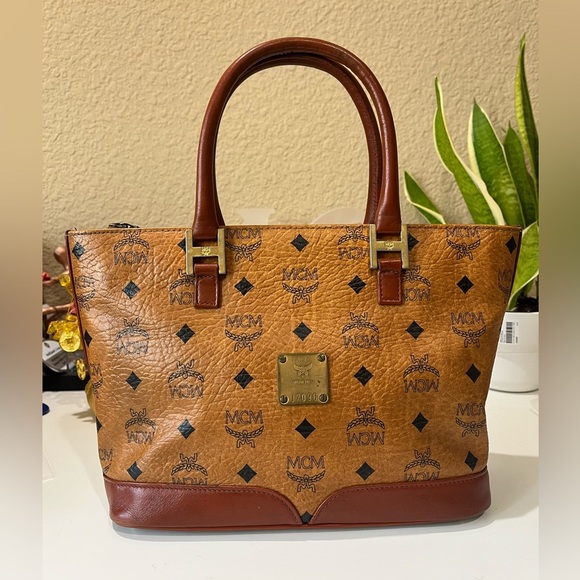 MCM VINTAGE COGNAC VISETOS HANDBAG - Picture 1 of 15